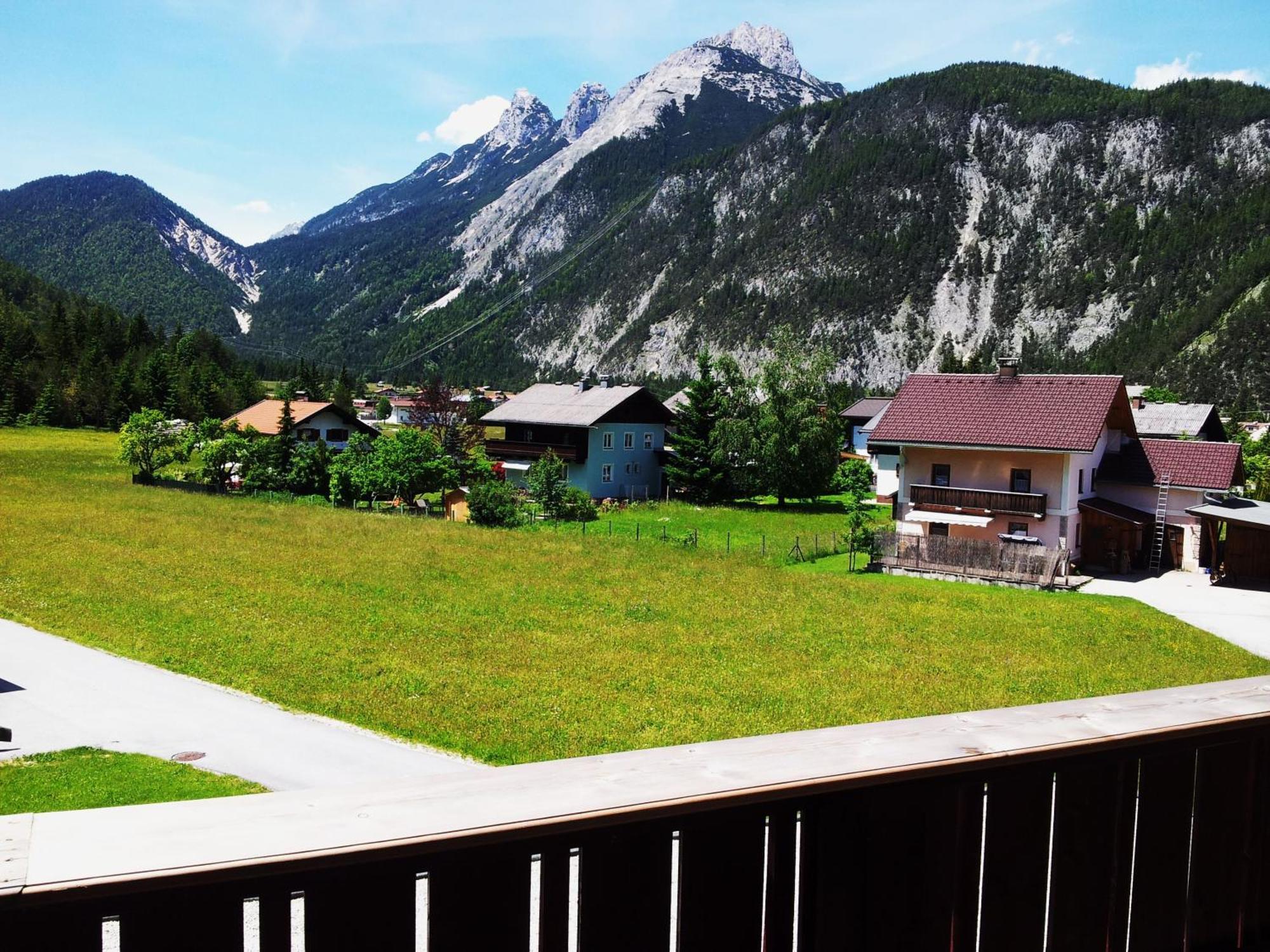 Pension Arnspitze ชาร์นิทซ์ ภายนอก รูปภาพ